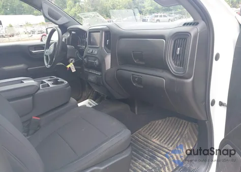 2022 Chevrolet Silverado 1500 Ltd 2Wd Double Cab Standard Bed Custom z USA, uszkodzony, nr VIN 1GCRWBEK2NZ215216